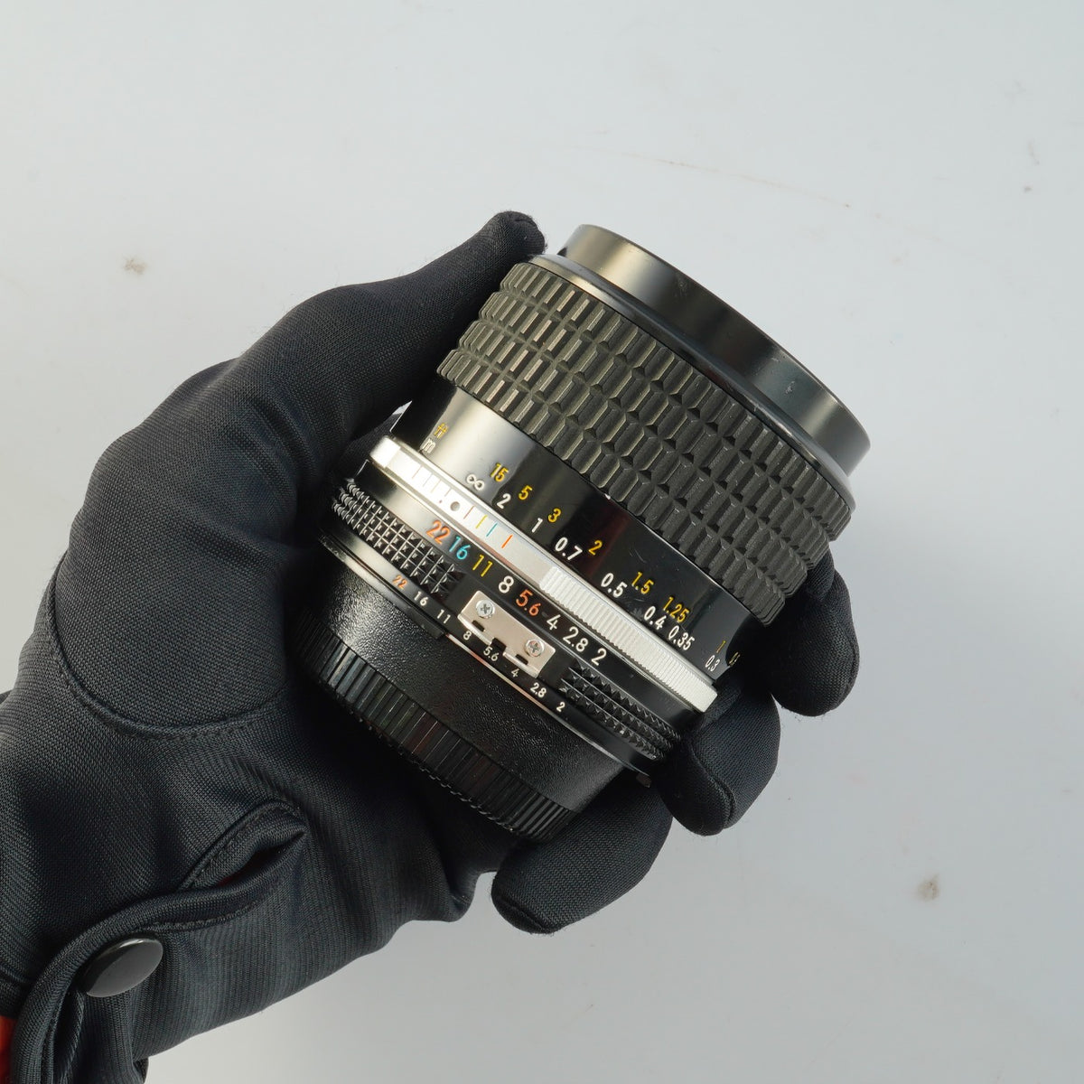 【Overhauled】 Nikon Ai-S NIKKOR 28mm F/2 単焦点レンズ
