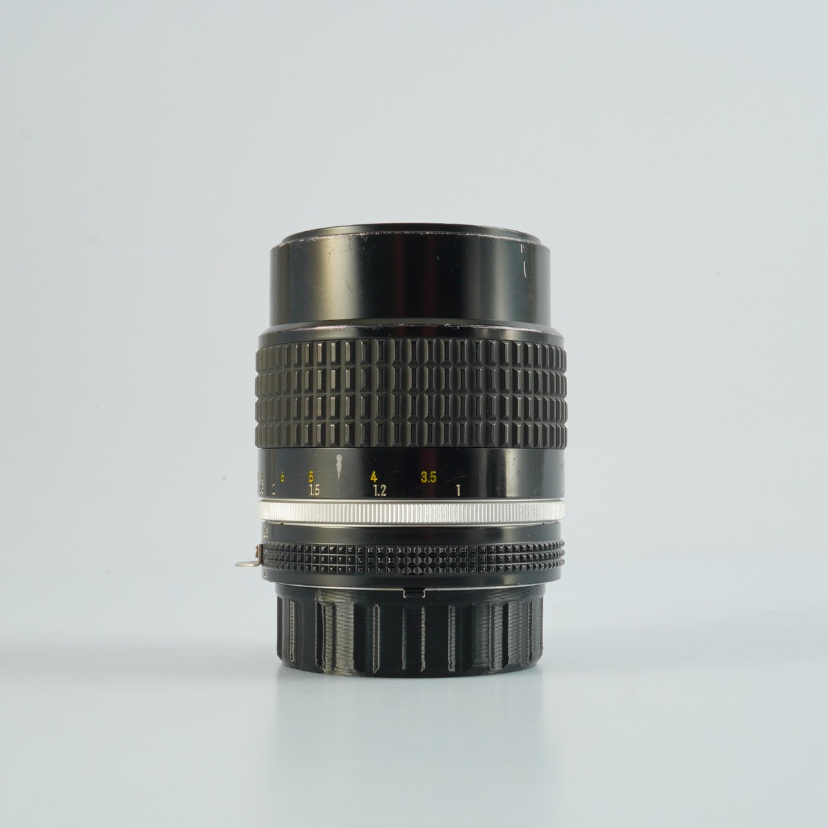 【Serviced】 Nikon Ai-S NIKKOR 105mm F/2.5 単焦点レンズ