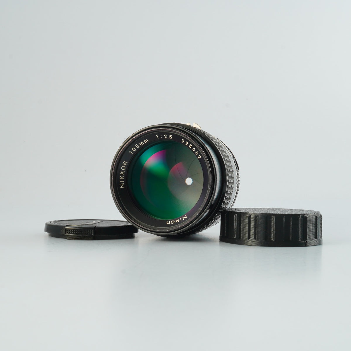 【Serviced】 Nikon Ai-S NIKKOR 105mm F/2.5 単焦点レンズ
