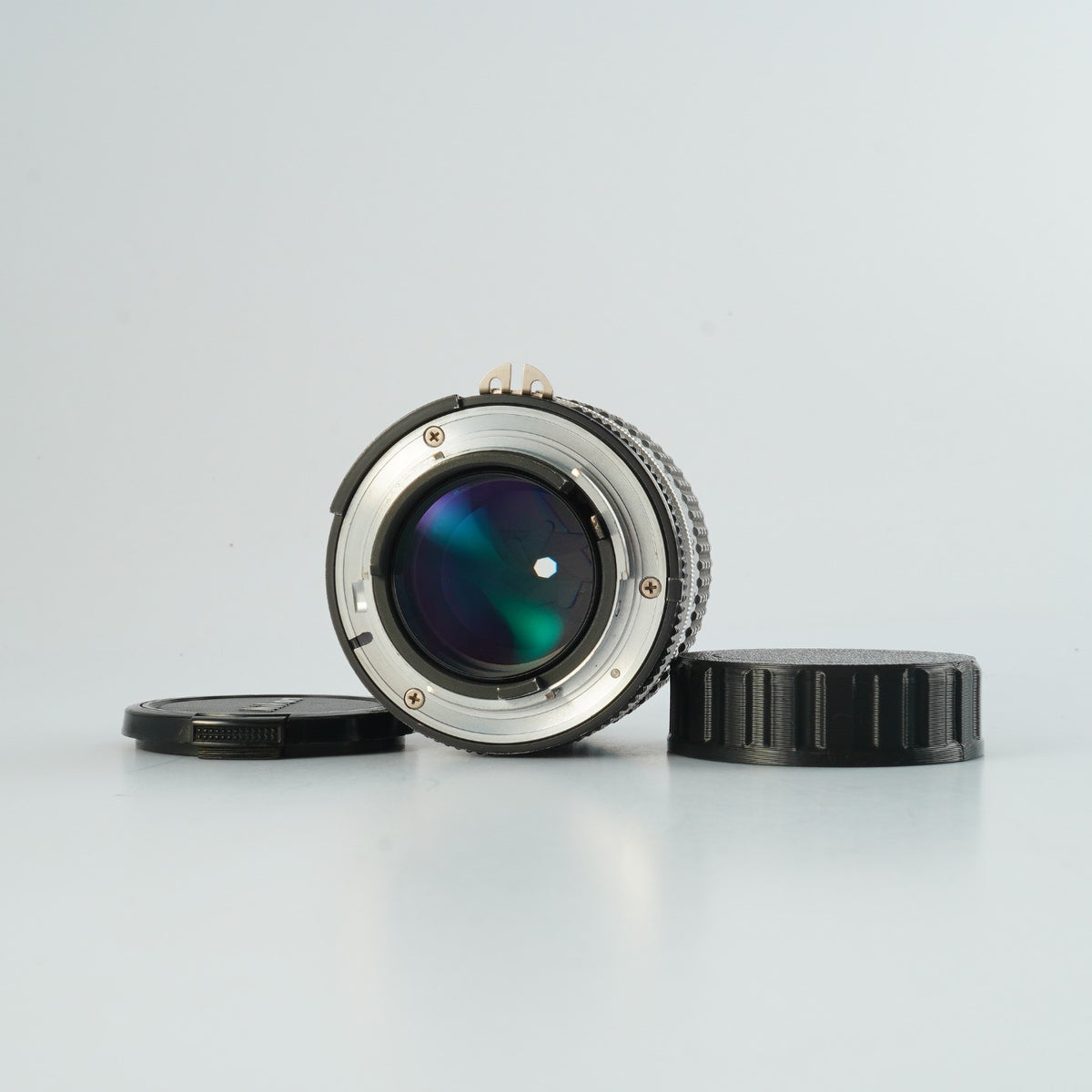 【Serviced】 Nikon Ai-S NIKKOR 105mm F/2.5 単焦点レンズ