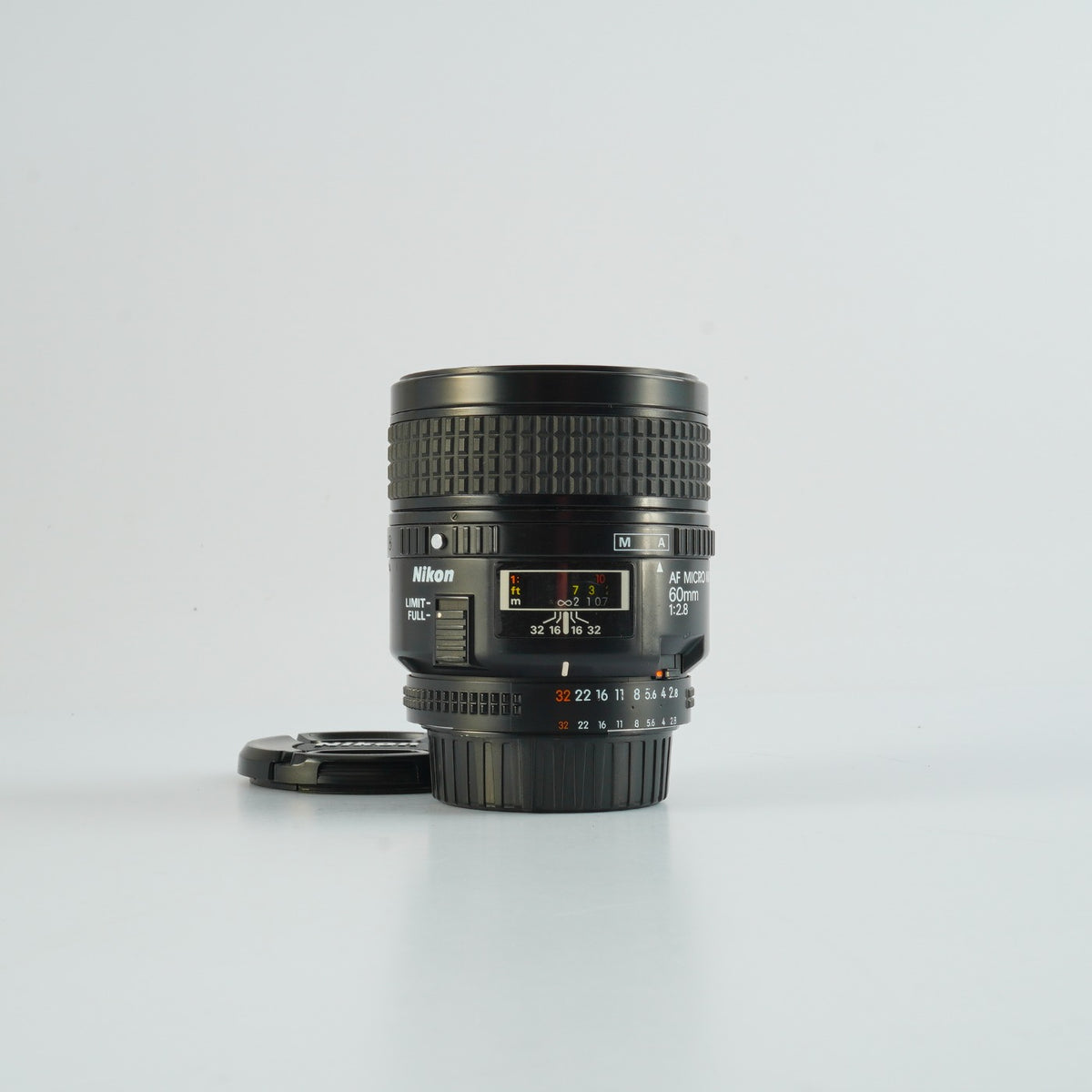 Nikon AF MICRO NIKKOR 60mm F/2.8 単焦点レンズ