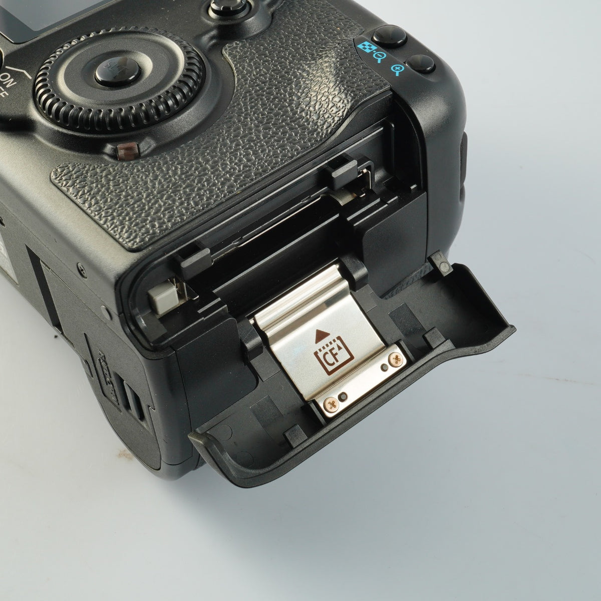 Canon EOS 5D デジタル一眼レフカメラ