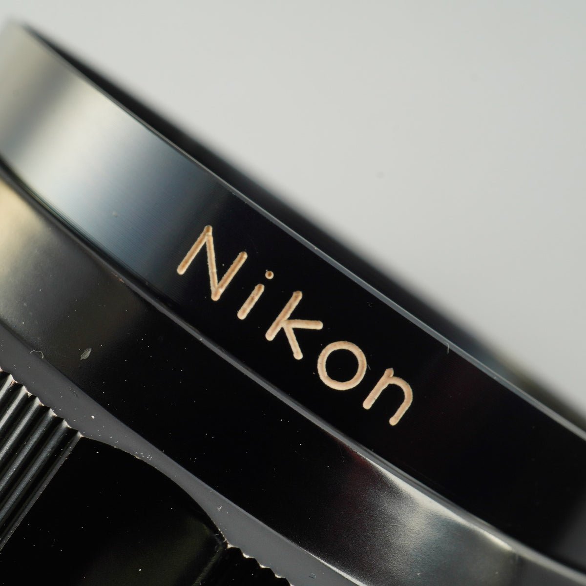 Nikon Ai改 Nikkor-O Auto 35mm F/2 単焦点レンズ