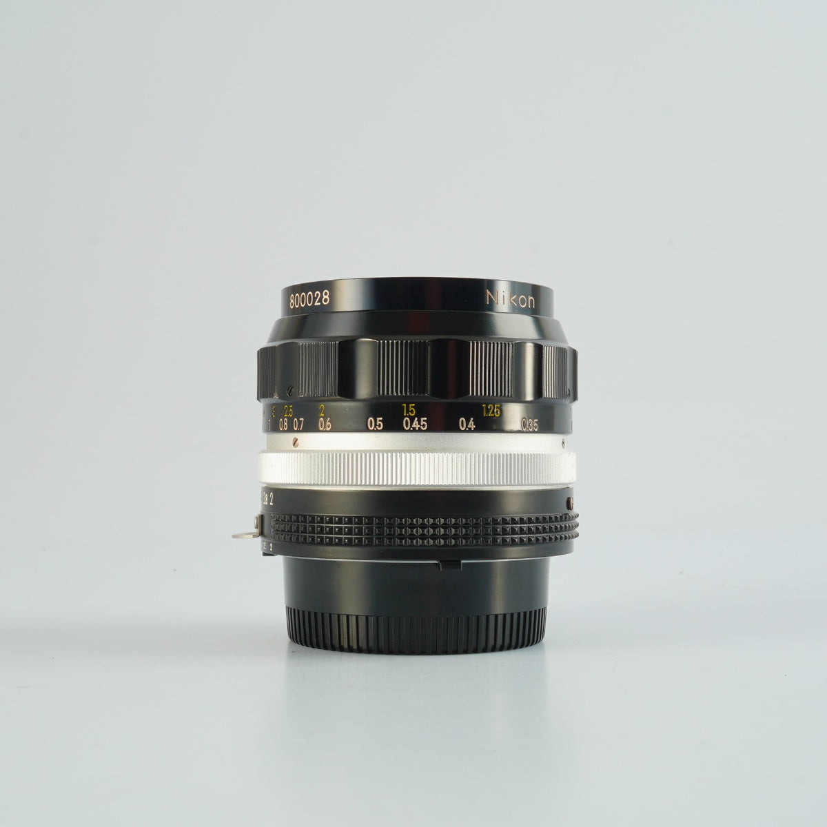 Nikon Ai改 Nikkor-O Auto 35mm F/2 単焦点レンズ