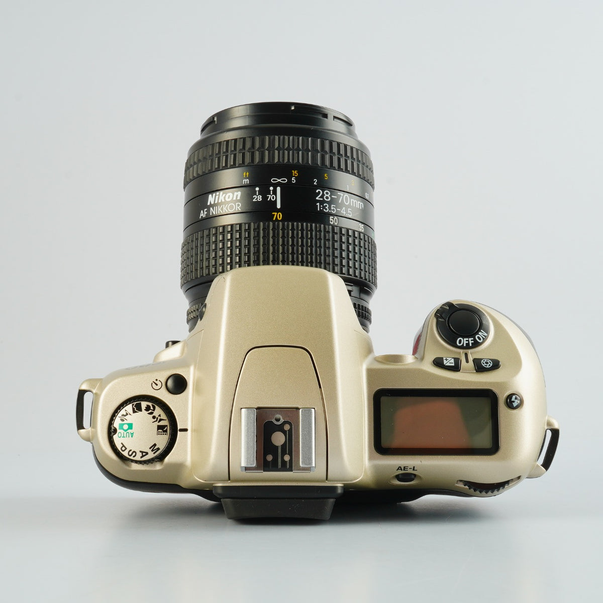 Nikon F60 (N60) + AF Nikkor 28-70mm F/3.5-4.5 AF フィルム一眼レフカメラ