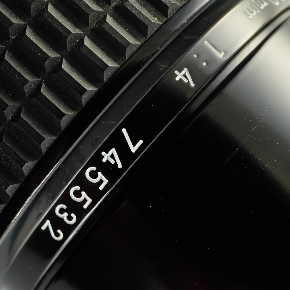 Nikon Ai NIKKOR 200mm F/4 単焦点レンズ