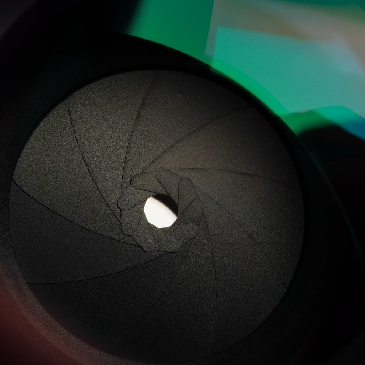 Nikon Ai NIKKOR 200mm F/4 単焦点レンズ