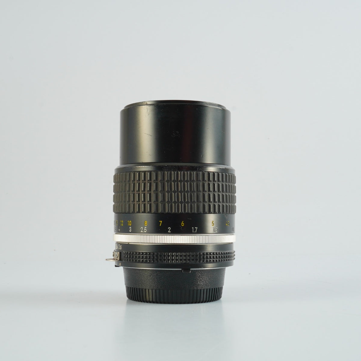 Nikon Ai-S NIKKOR 135mm F/3.5 単焦点レンズ