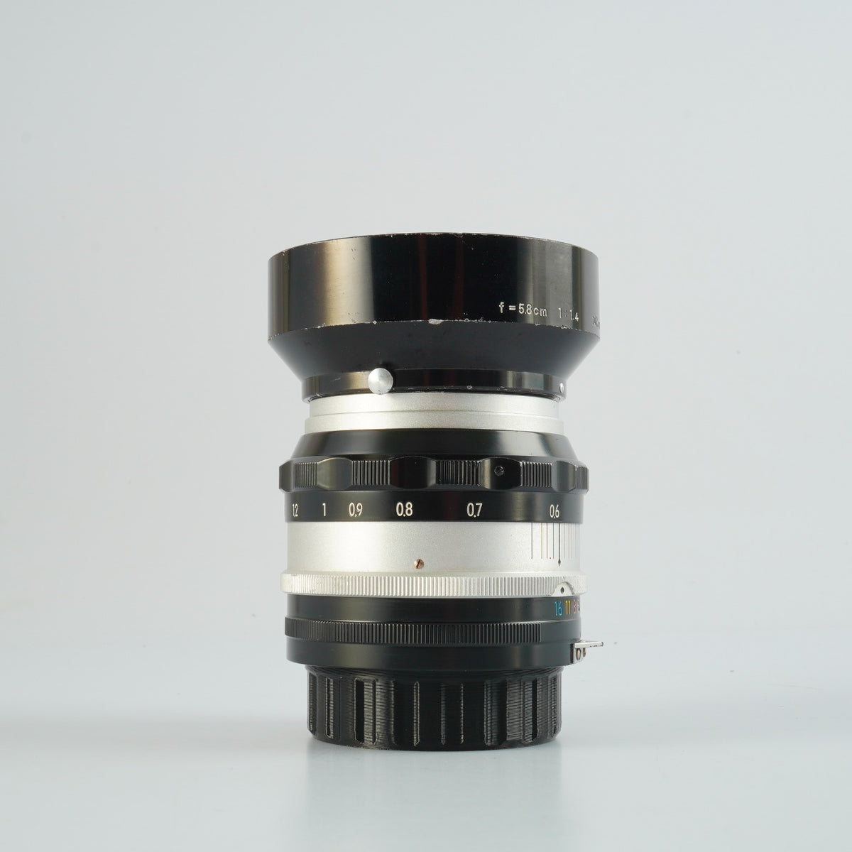 【Serviced】 Nikon 非Ai Nikkor-S Auto 5.8cm 58mm F/1.4 PAT PEND 単焦点レンズ