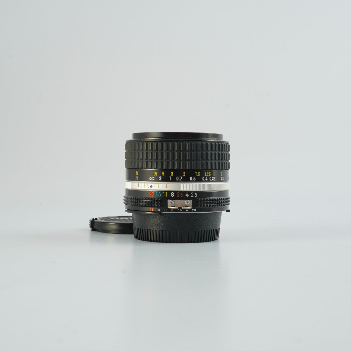 Nikon Ai-S NIKKOR 28mm F/2.8 単焦点レンズ