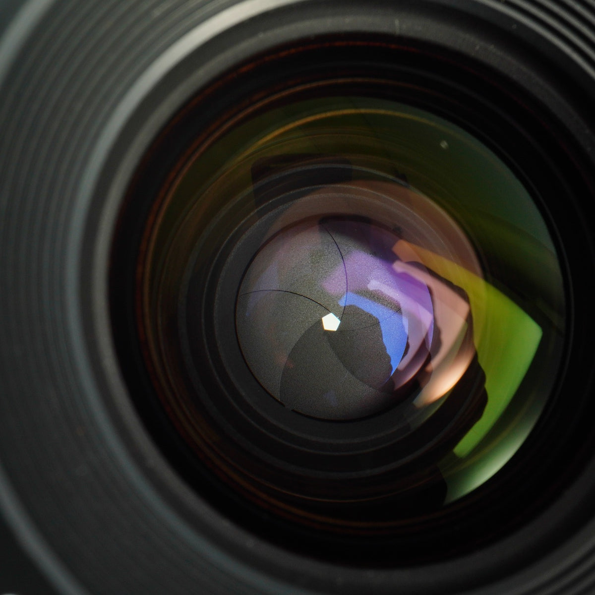 【Serviced】 Canon New FD NFD 28mm F/2.8 単焦点レンズ