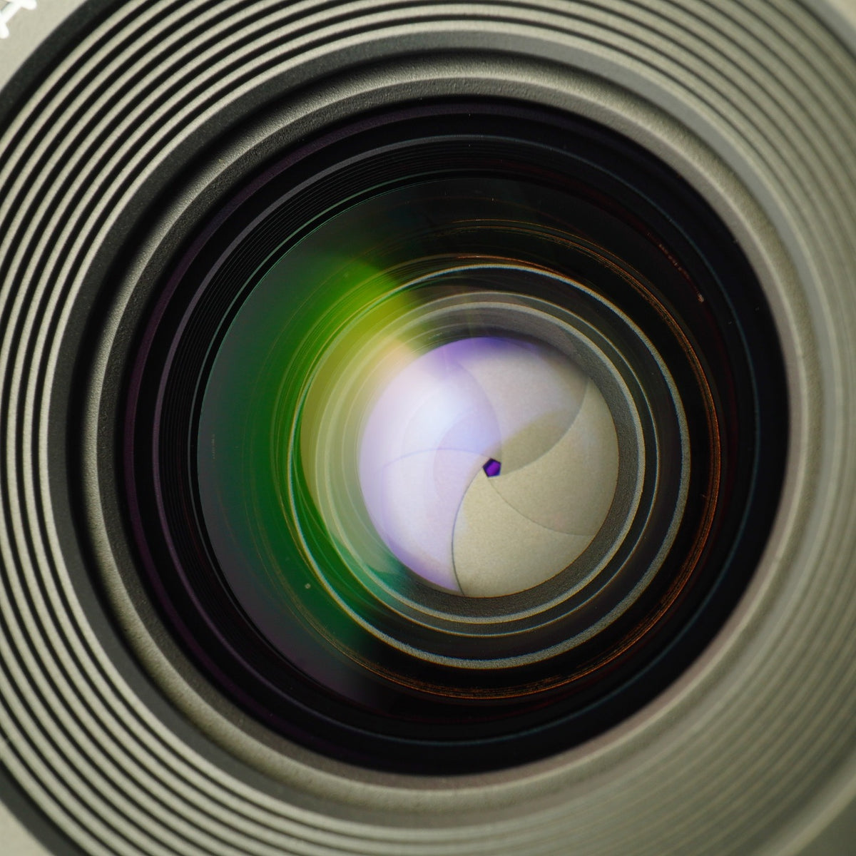 【Serviced】 Canon New FD NFD 28mm F/2.8 単焦点レンズ