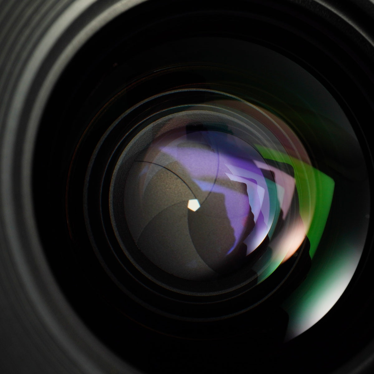 【Serviced】 Canon New FD NFD 28mm F/2.8 単焦点レンズ