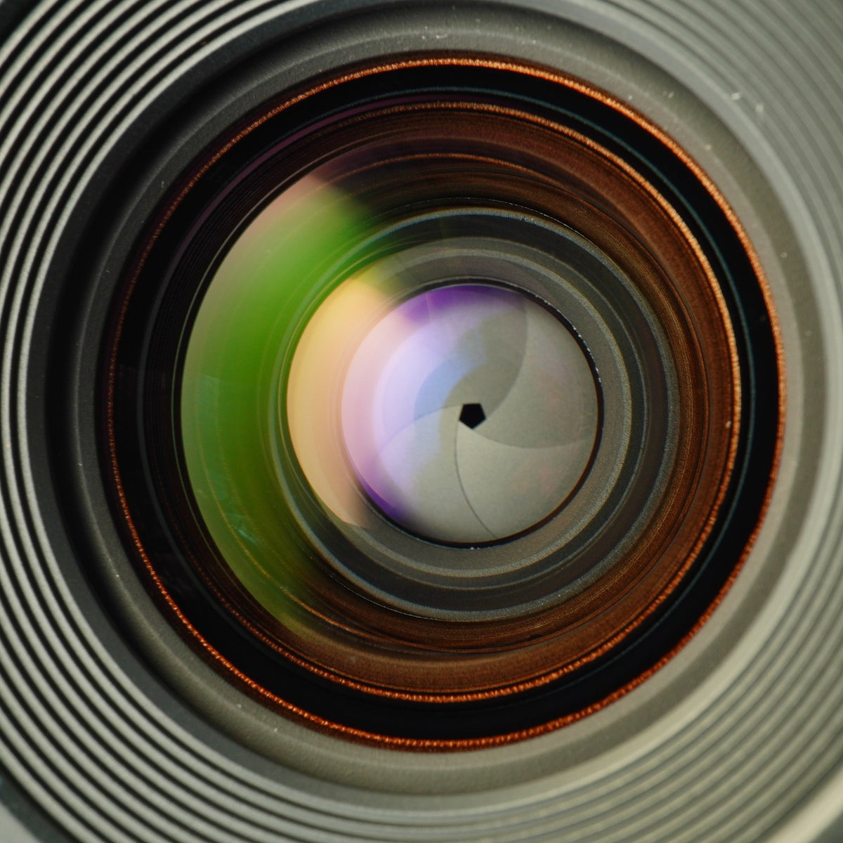 【Serviced】 Canon New FD NFD 28mm F/2.8 単焦点レンズ