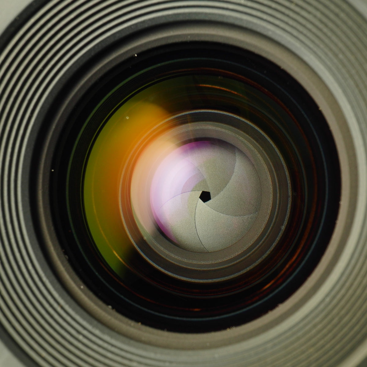 【Serviced】 Canon New FD NFD 28mm F/2.8 単焦点レンズ