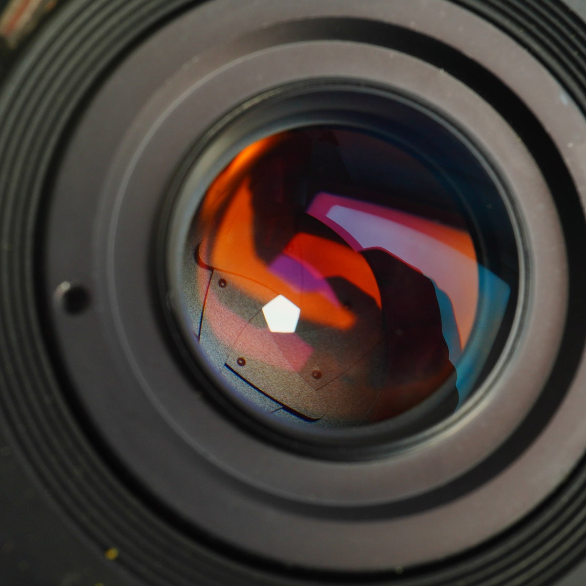 【Serviced】 Canon New FD NFD 28mm F/2.8 単焦点レンズ