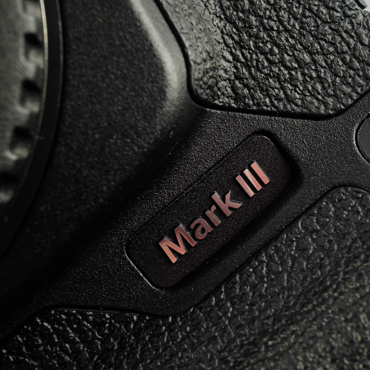 Canon EOS 1D Mark Ⅲ + CF 8GB コンパクトデジタルカメラ