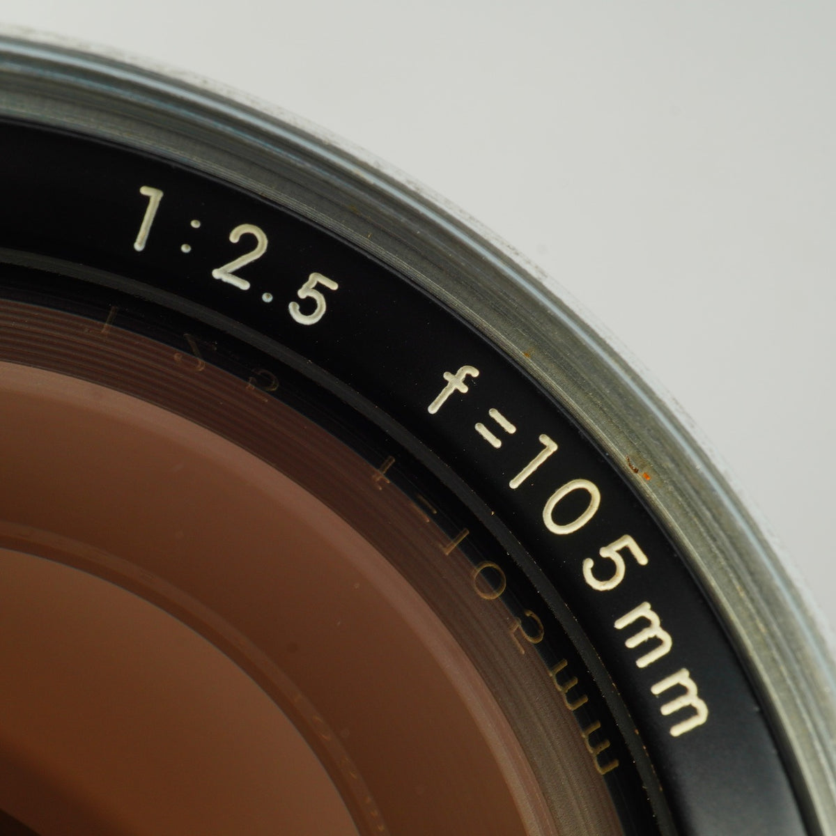 【Serviced】 Nikon Ai改 NIKKOR-P Auto 105mm F/2.5 単焦点レンズ