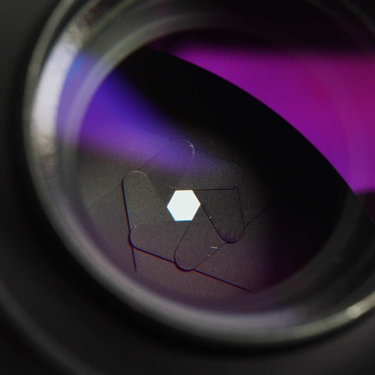 【Serviced】 Nikon Ai改 NIKKOR-P Auto 105mm F/2.5 単焦点レンズ
