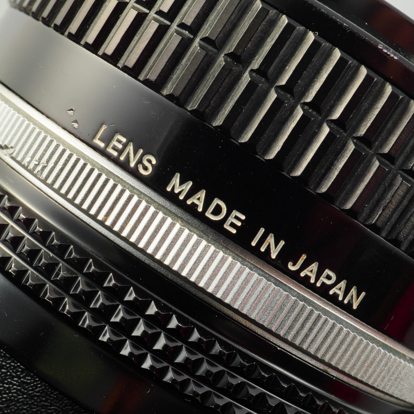Nikon New Nikkor 50mm f/1.4 非Ai 単焦点レンズ